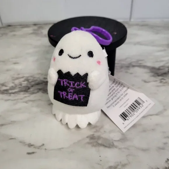 Animal Adventure: Ghost Backpack Clip - Picture 1 of 7